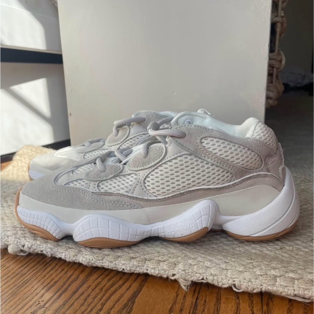 Yeezy Women's Shoes in Gray and White